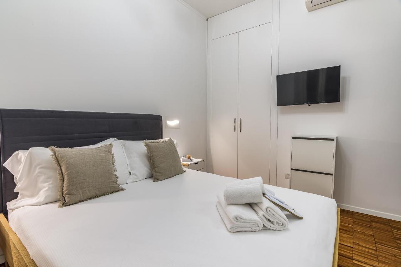 Beplace Apartments In Isola มิลาน ภายนอก รูปภาพ