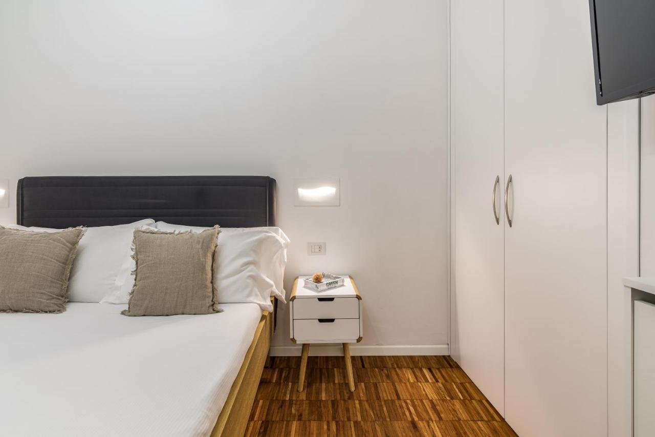 Beplace Apartments In Isola มิลาน ภายนอก รูปภาพ